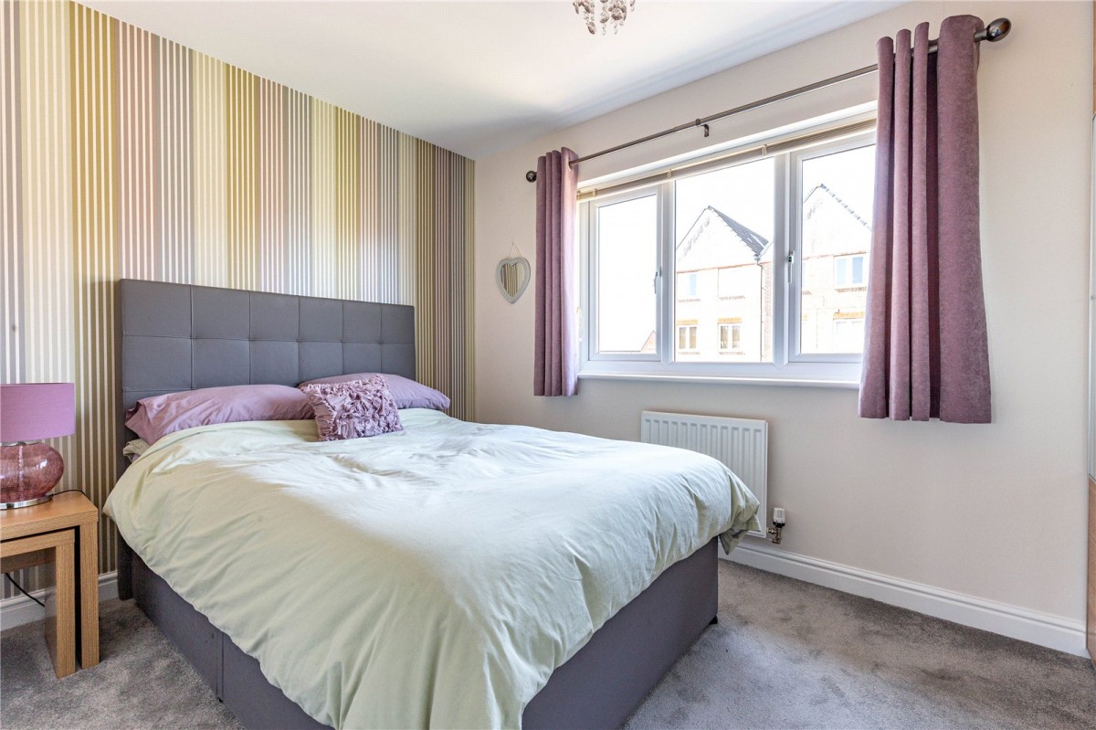 Cheswick Village, Bristol