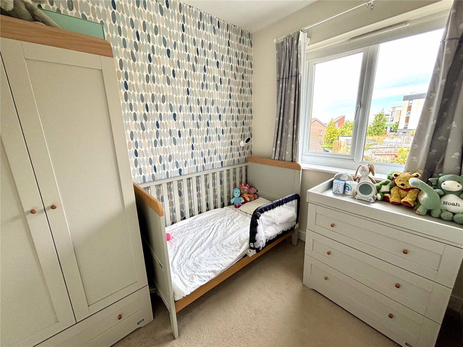 Cheswick Village, Bristol