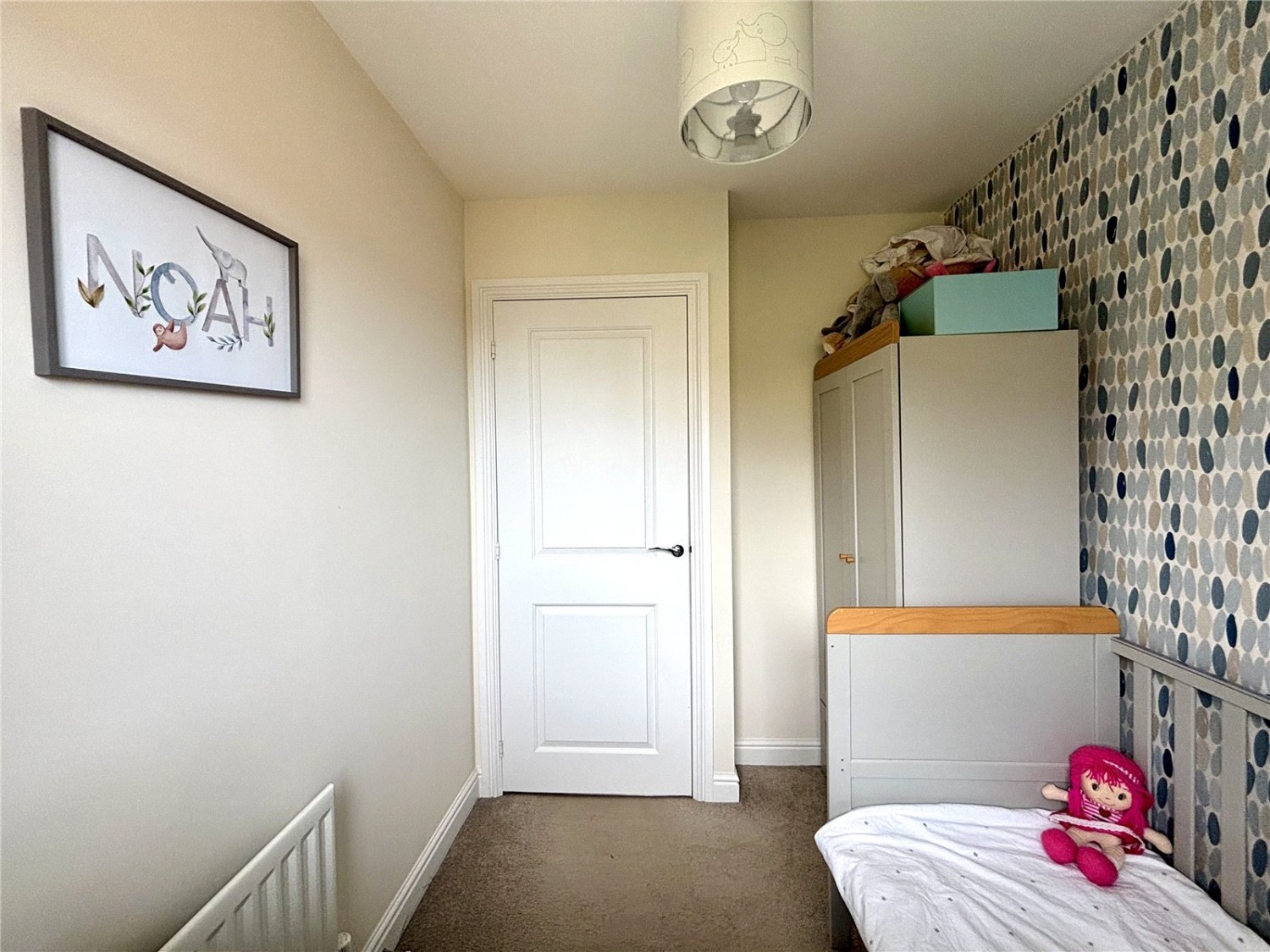 Cheswick Village, Bristol