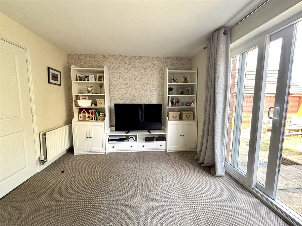 Cheswick Village, Bristol