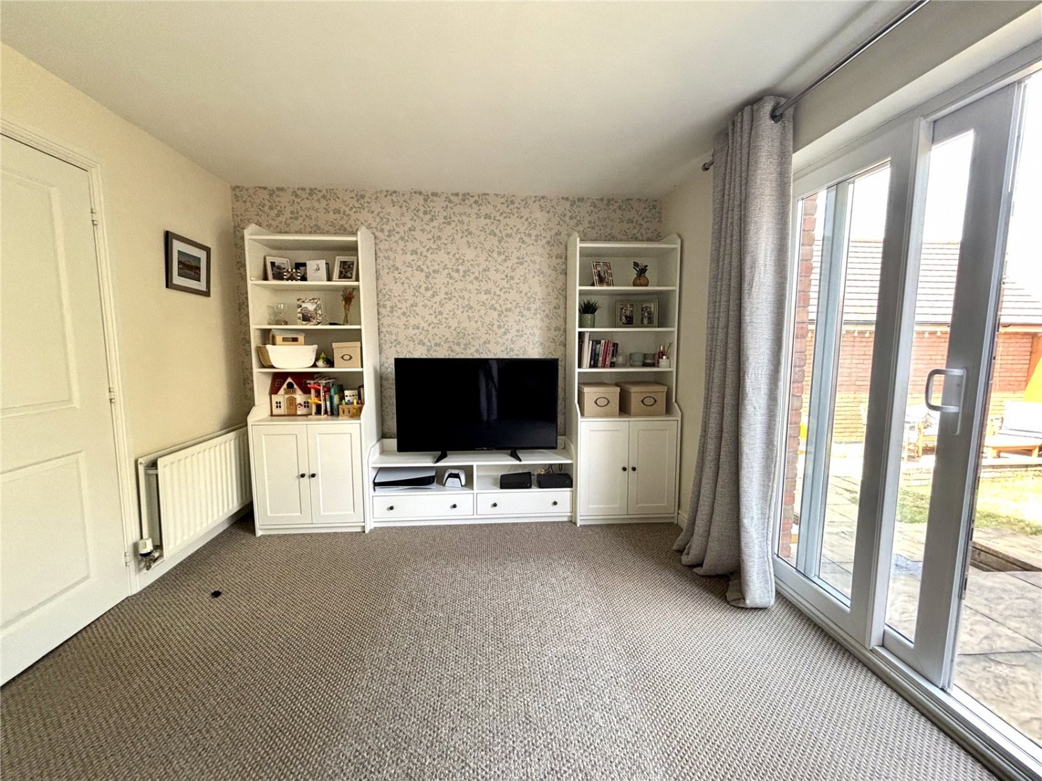 Cheswick Village, Bristol