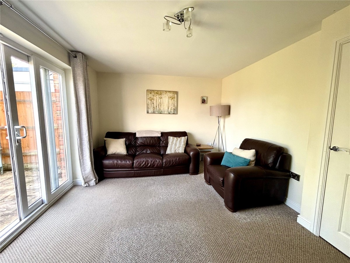 Cheswick Village, Bristol