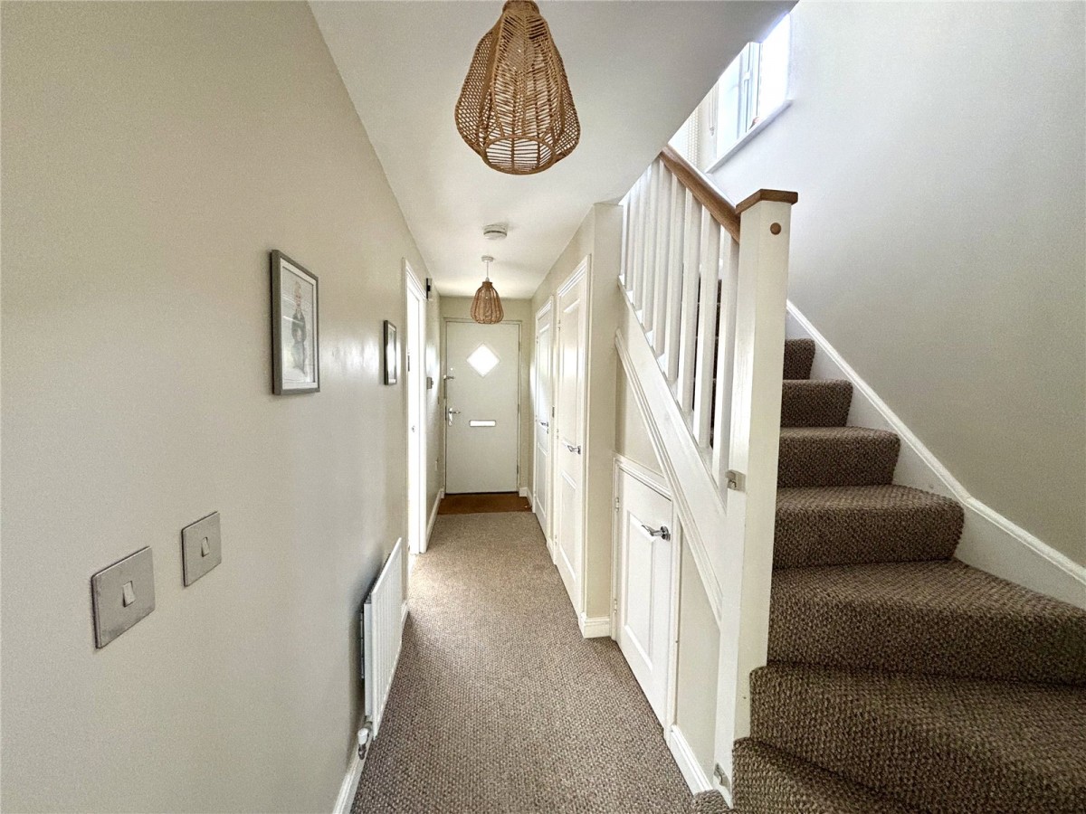 Cheswick Village, Bristol