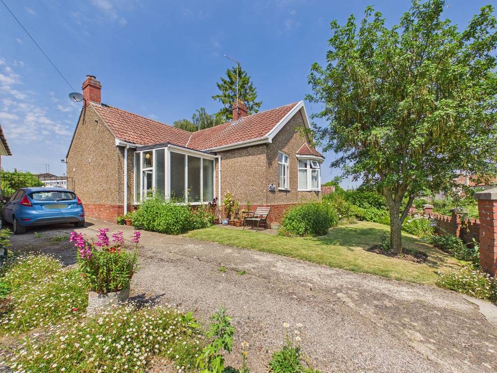3 bedroom Bungalow for sale in Bristol