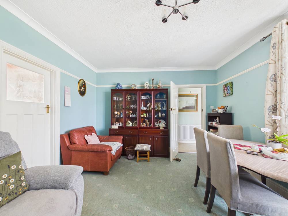 3 bedroom Bungalow for sale in Bristol