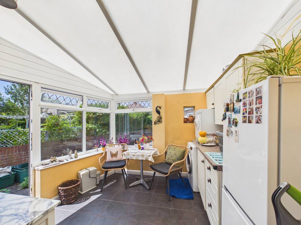 3 bedroom Bungalow for sale in Bristol