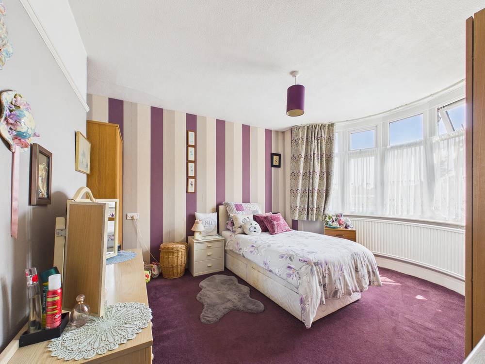 3 bedroom Bungalow for sale in Bristol