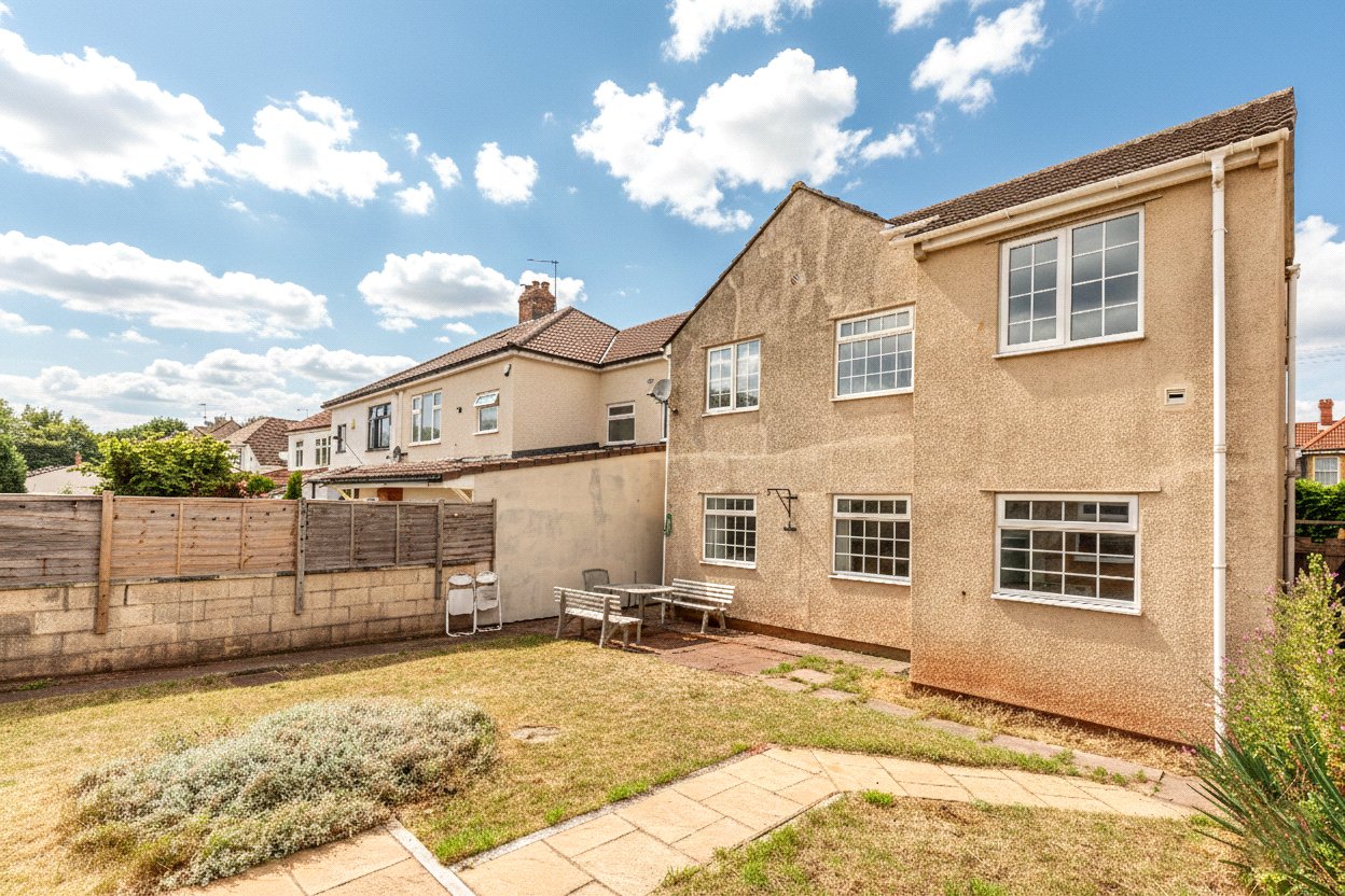 4 bedroom House for sale in Frenchay, Bristol