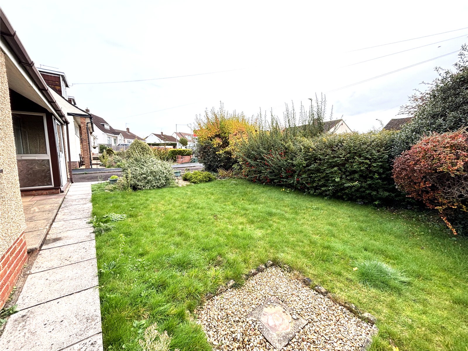 2 bedroom Bungalow for sale in Downend, Bristol