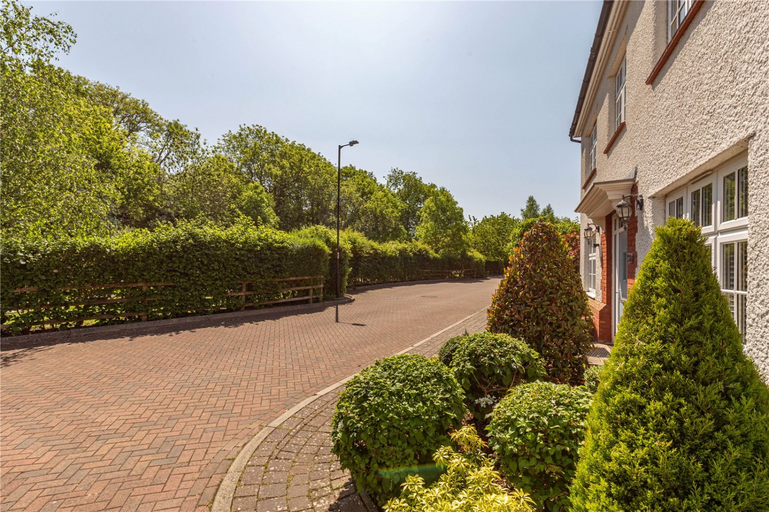 Cheswick Village, Bristol