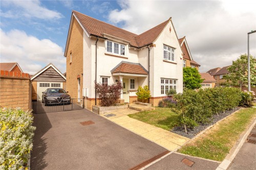 Cheswick Village, Bristol
