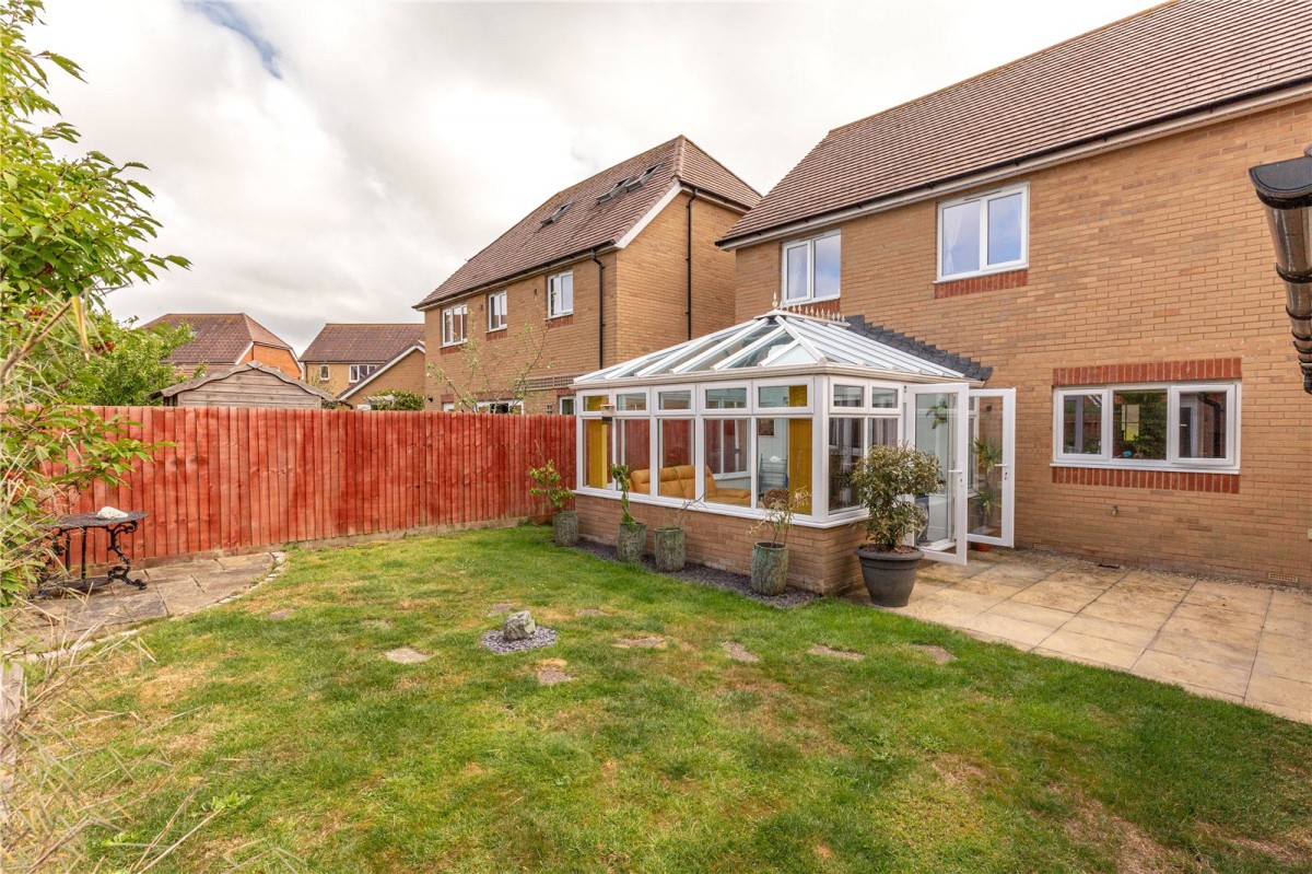 Cheswick Village, Bristol