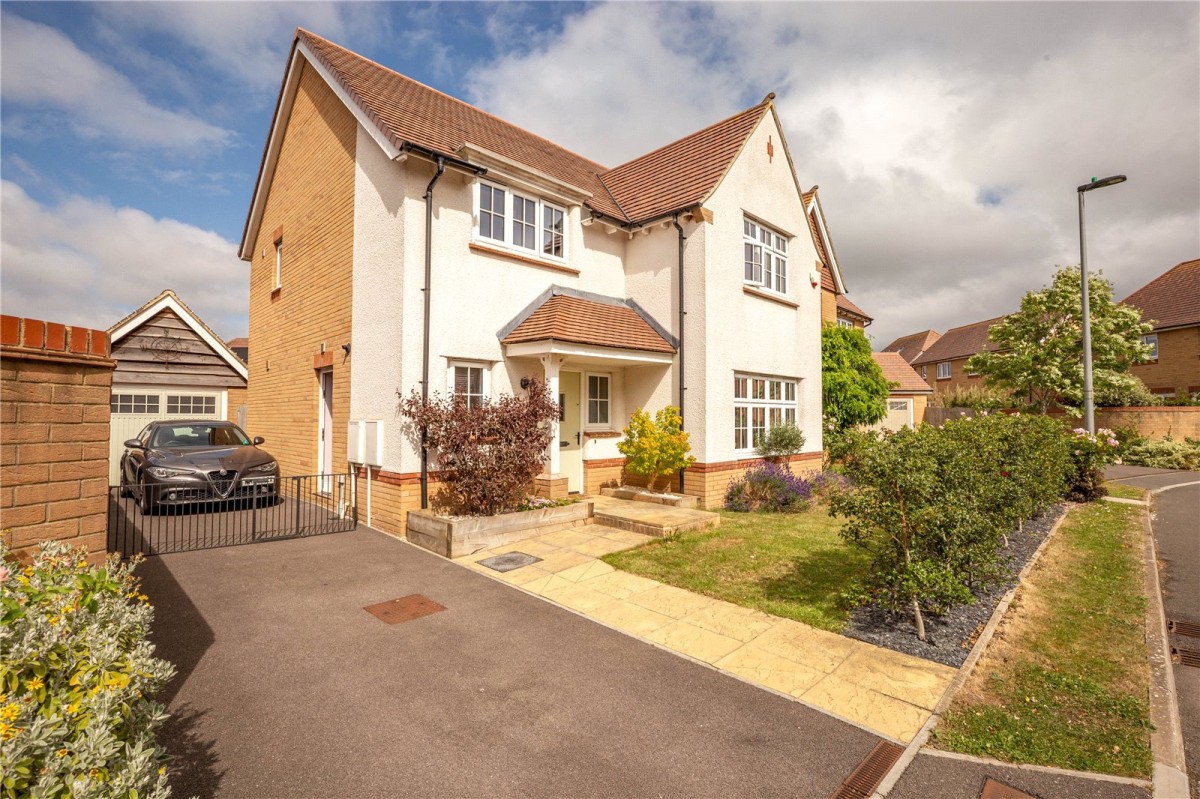 Cheswick Village, Bristol