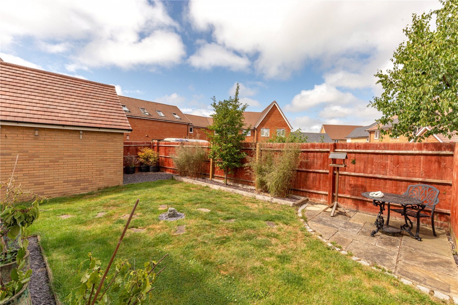 Cheswick Village, Bristol