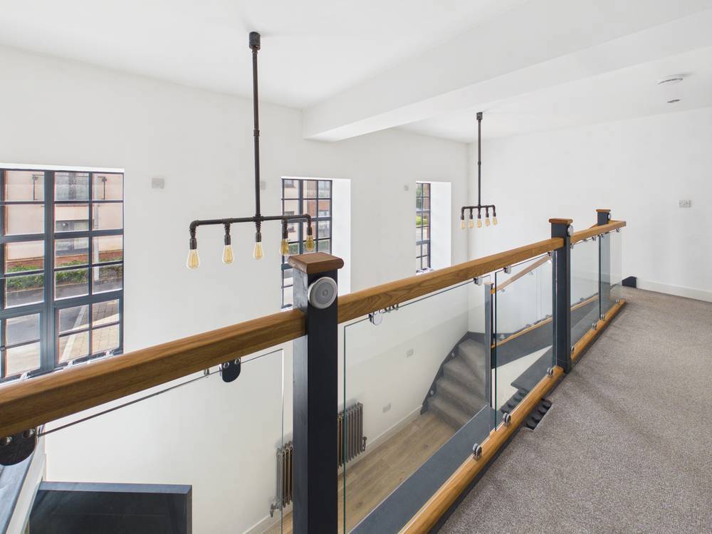 2 bedroom Flat for sale in Frenchay, Bristol