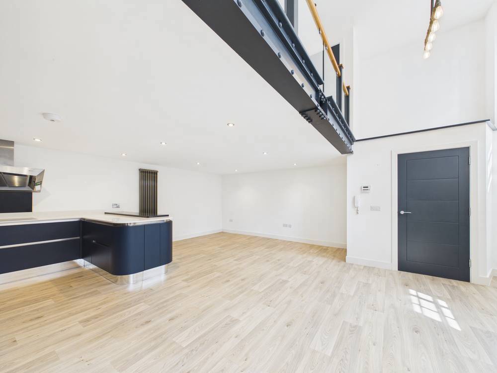 2 bedroom Flat for sale in Frenchay, Bristol