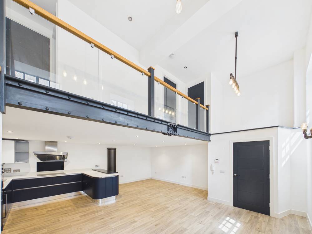 2 bedroom Flat for sale in Frenchay, Bristol