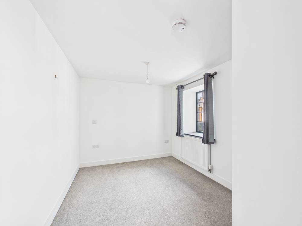 2 bedroom Flat for sale in Frenchay, Bristol