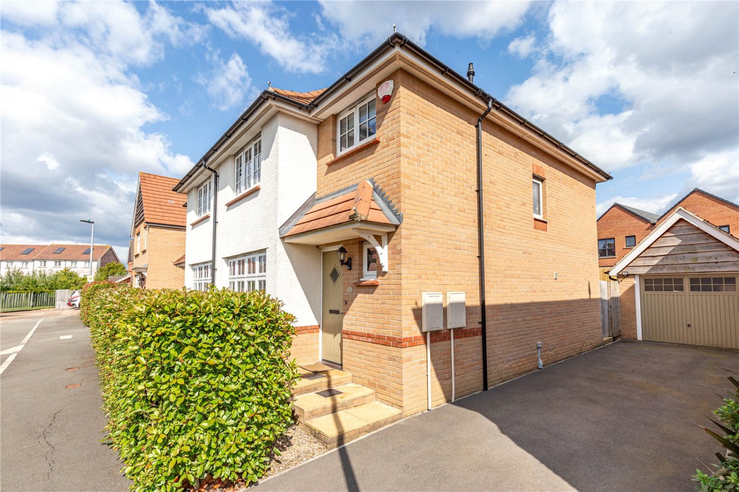 Cheswick Village, Bristol