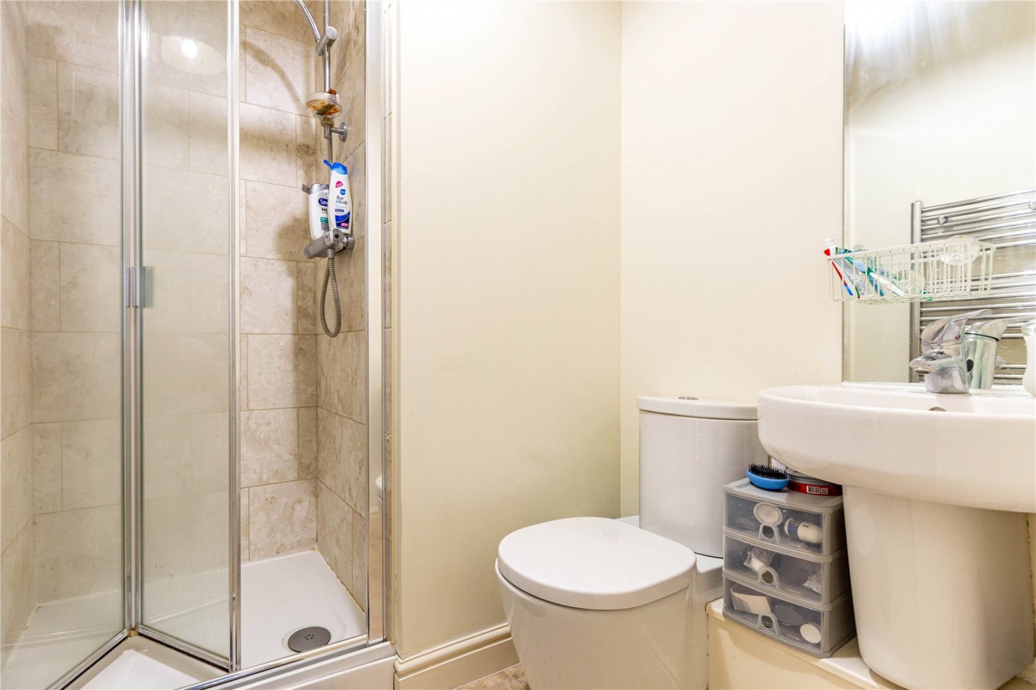 Cheswick Village, Bristol