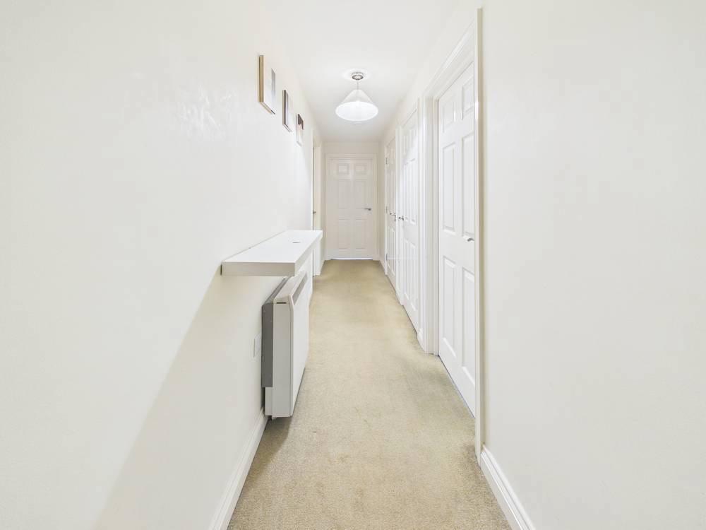 2 bedroom Flat for sale in Downend, Bristol