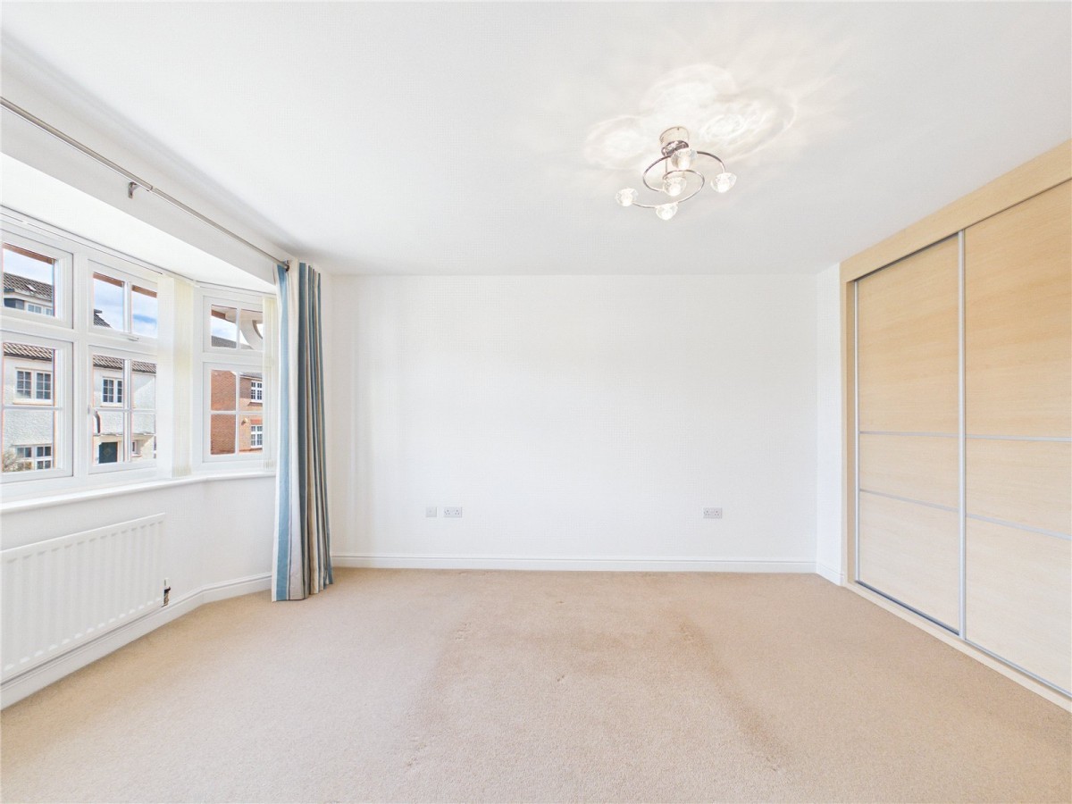 Cheswick Village, Bristol