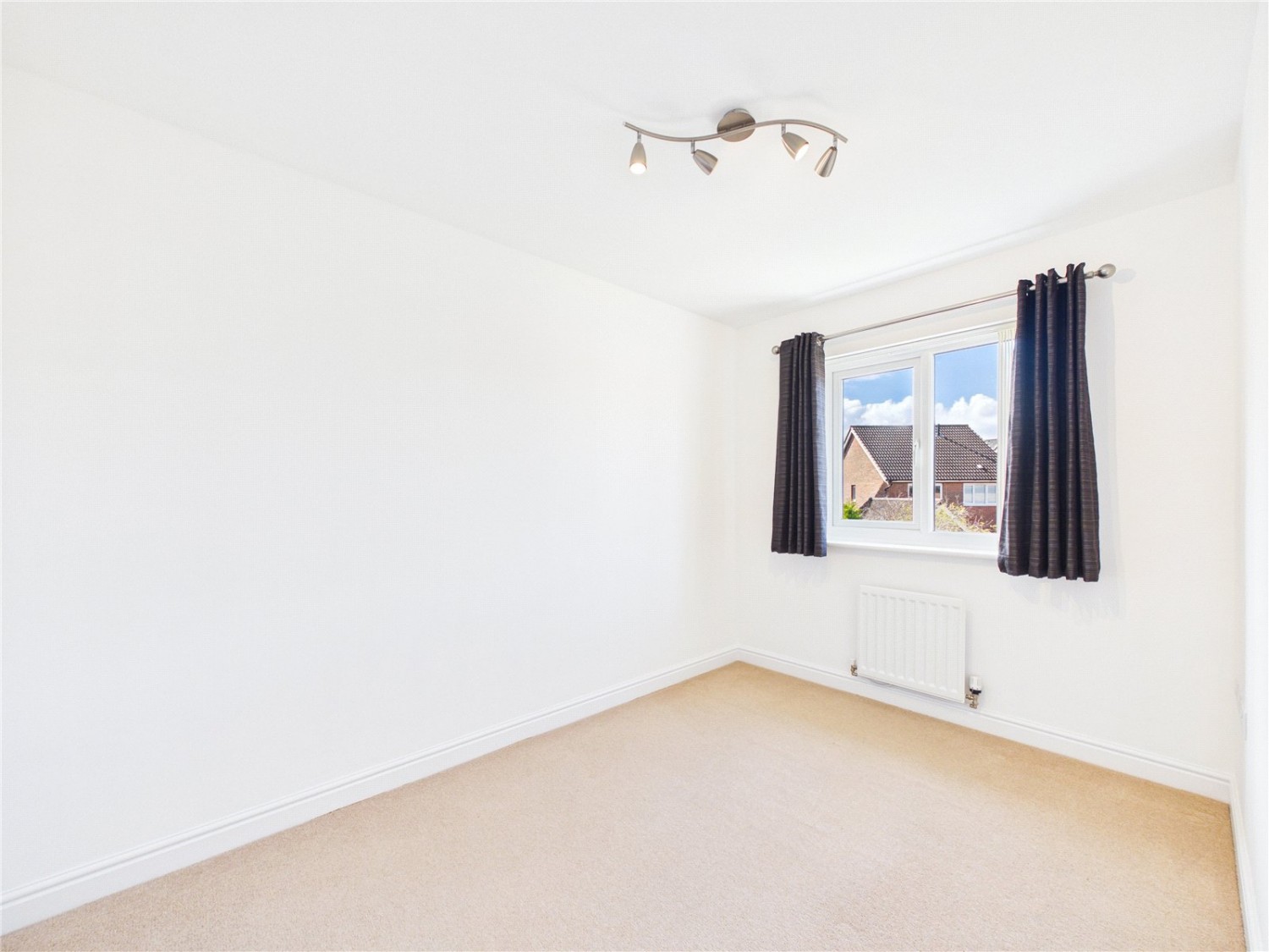Cheswick Village, Bristol