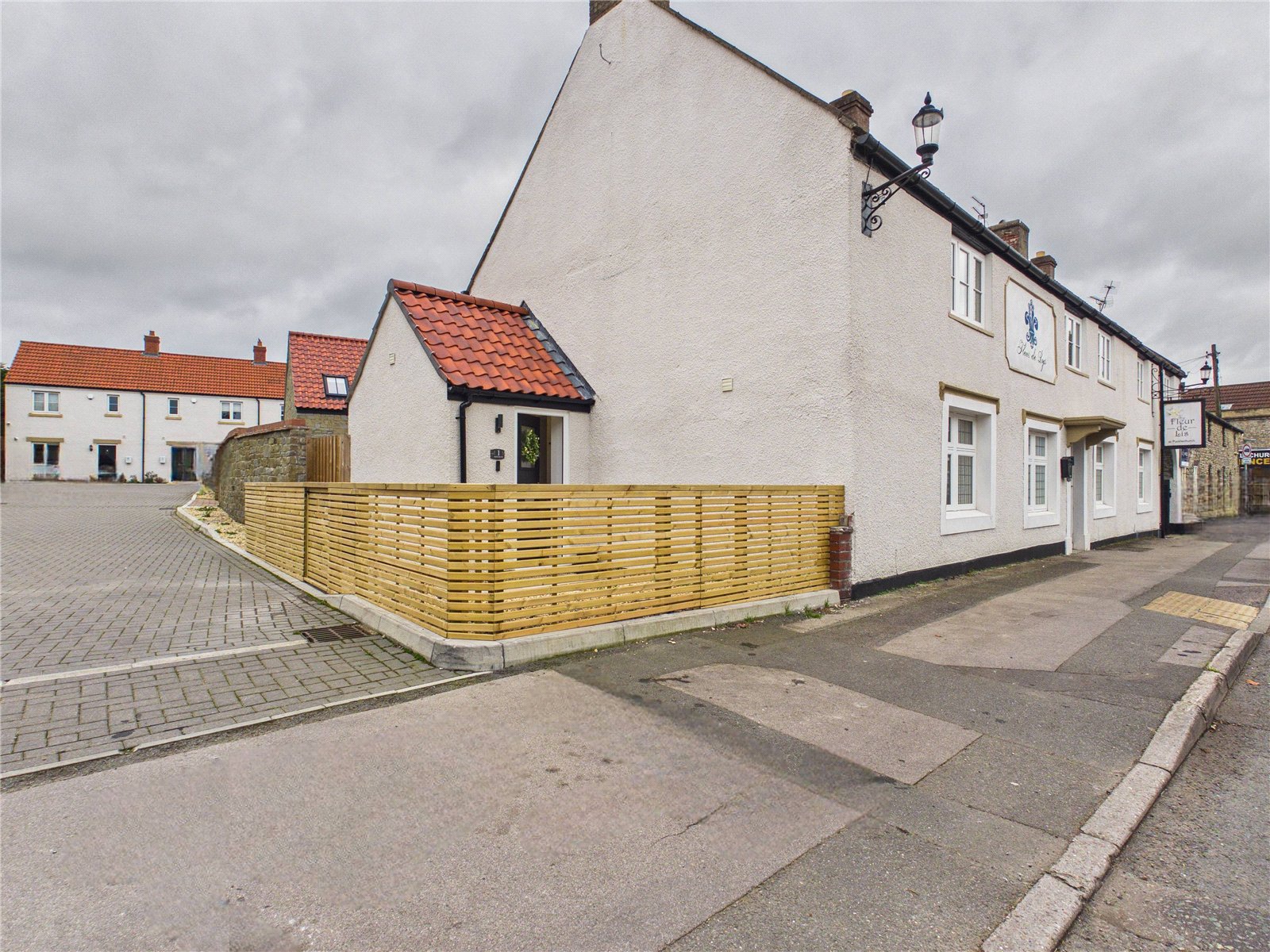 2 bedroom House for sale in Pucklechurch, Bristol