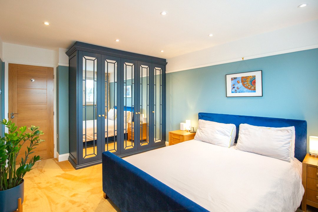 4 bedroom House for sale in Frenchay, Bristol