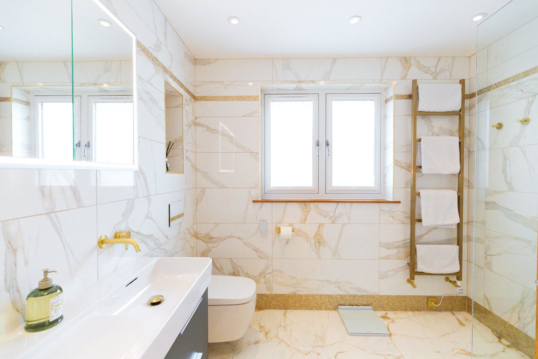 4 bedroom House for sale in Frenchay, Bristol