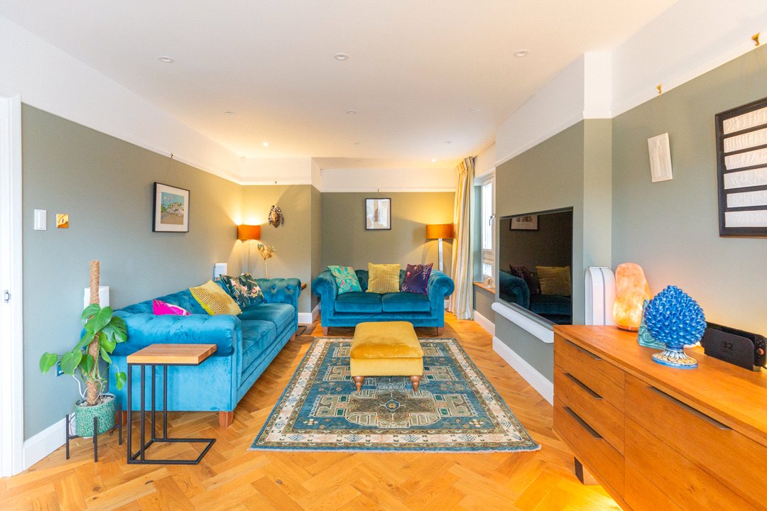 4 bedroom House for sale in Frenchay, Bristol