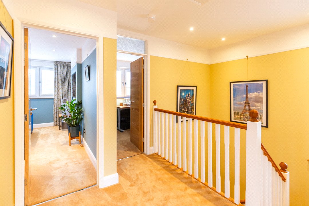 4 bedroom House for sale in Frenchay, Bristol
