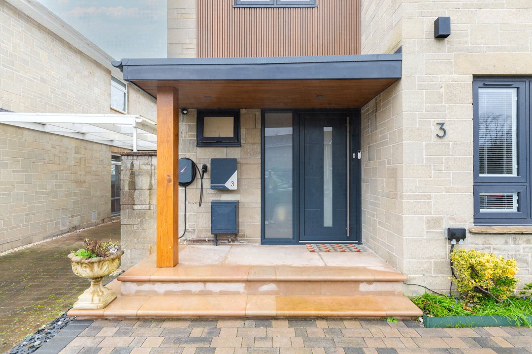 4 bedroom House for sale in Frenchay, Bristol