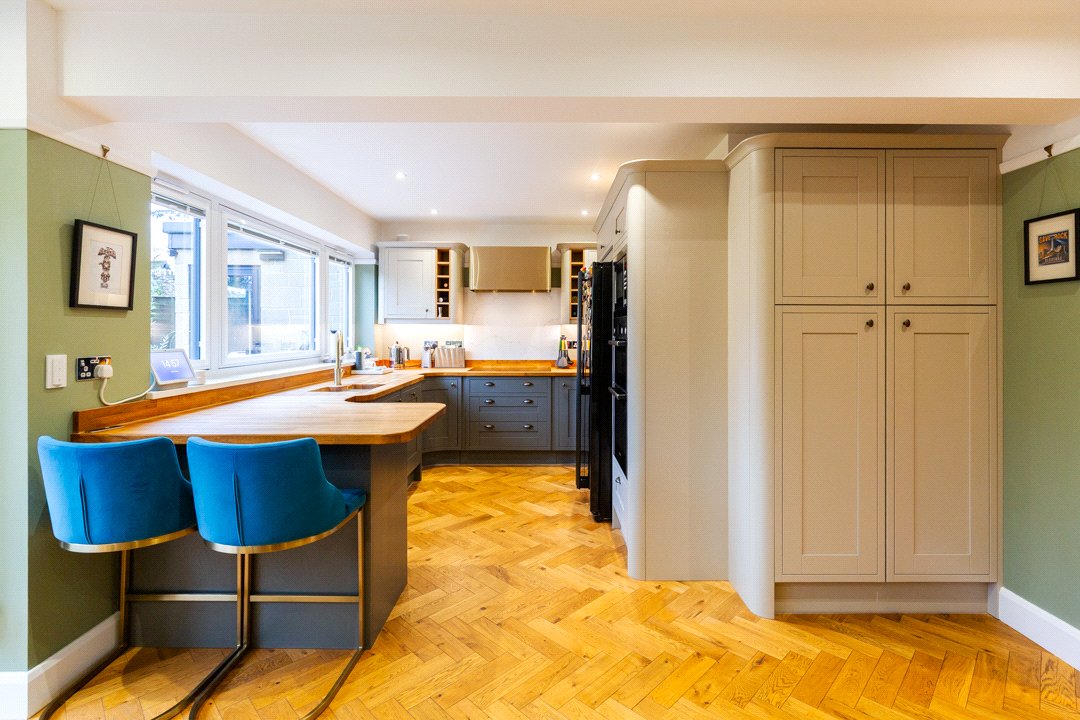 4 bedroom House for sale in Frenchay, Bristol