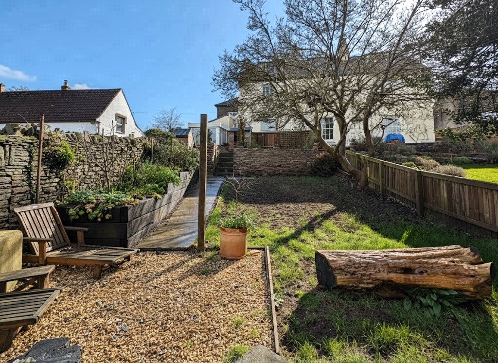 2 bedroom Flat for sale in Frenchay, Bristol