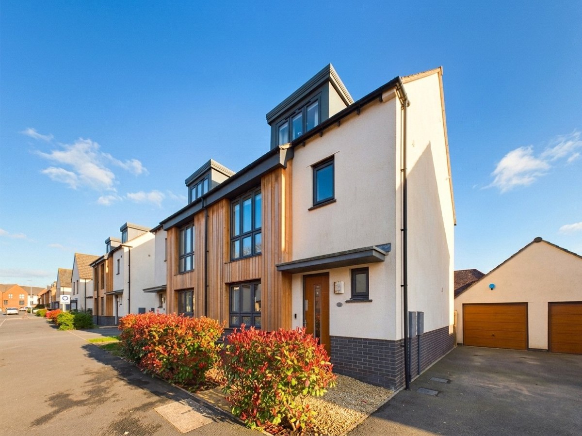 Frenchay Gardens, Bristol