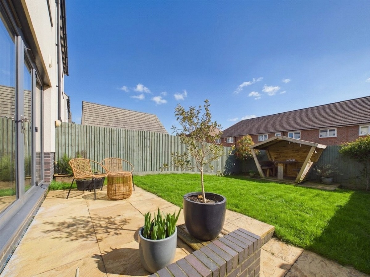 Frenchay Gardens, Bristol