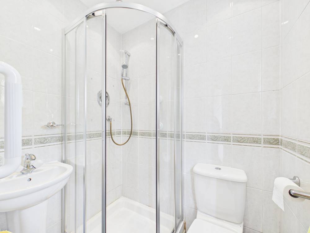 4 bedroom House for sale in Downend, Bristol
