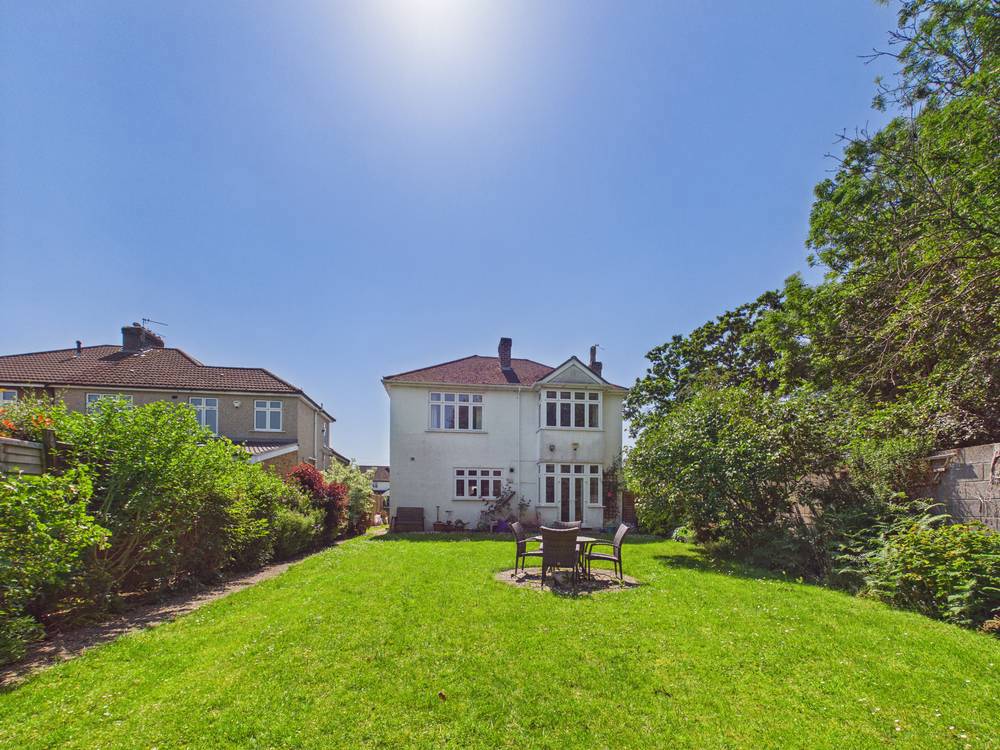 4 bedroom House for sale in Downend, Bristol