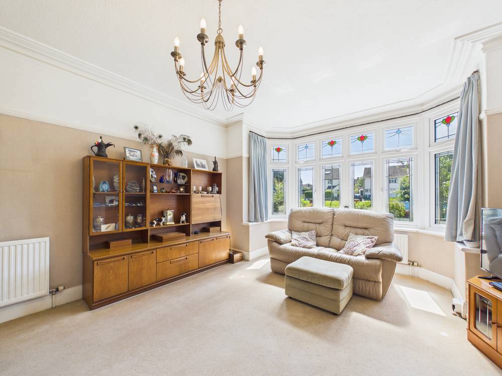 4 bedroom House for sale in Downend, Bristol