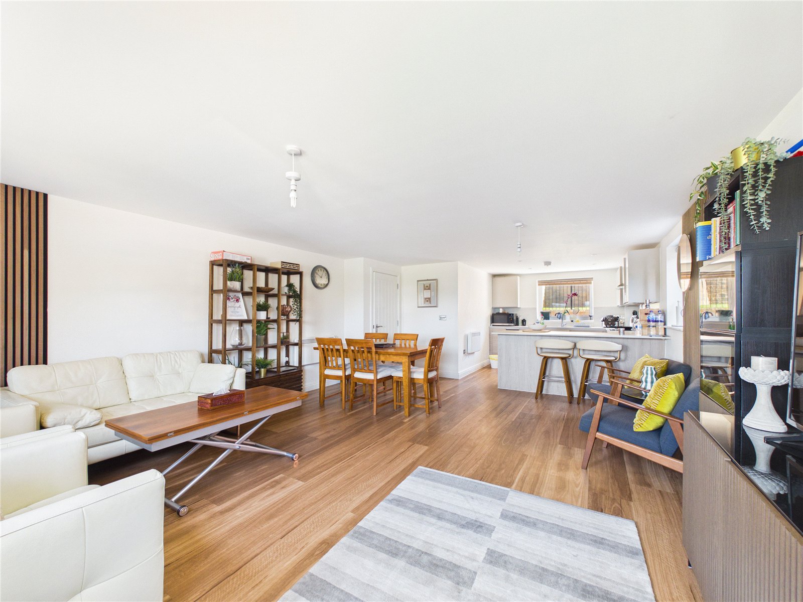 2 bedroom Flat for sale in Stoke Gifford, Bristol, Gloucestershire