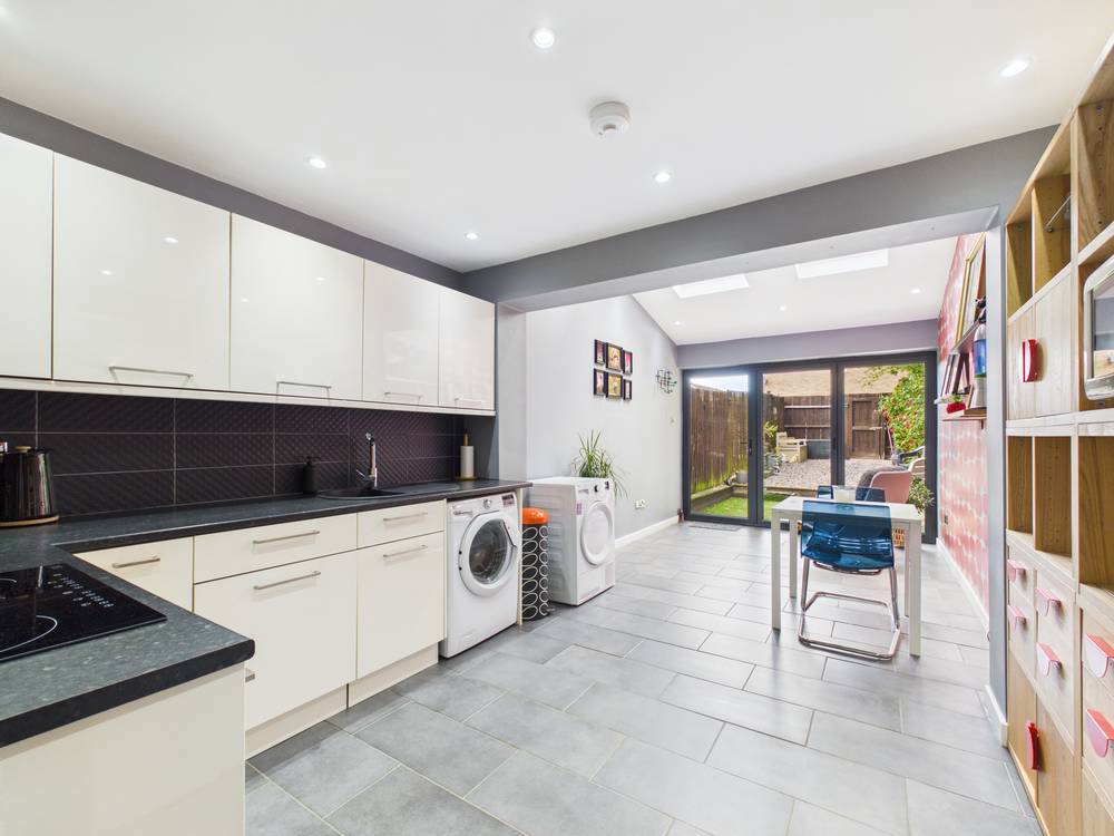 2 bedroom House for sale in Bristol