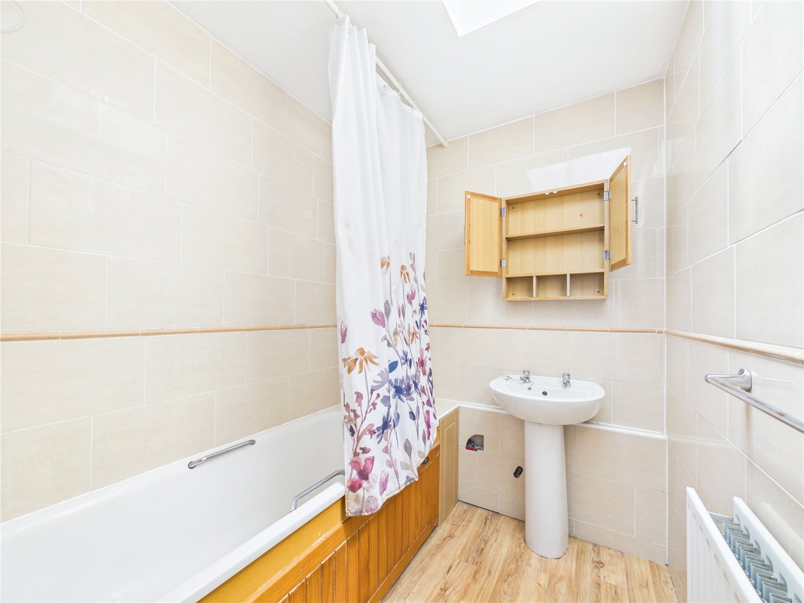 2 bedroom Flat for sale in Overnhill Road, Downend, Bristol
