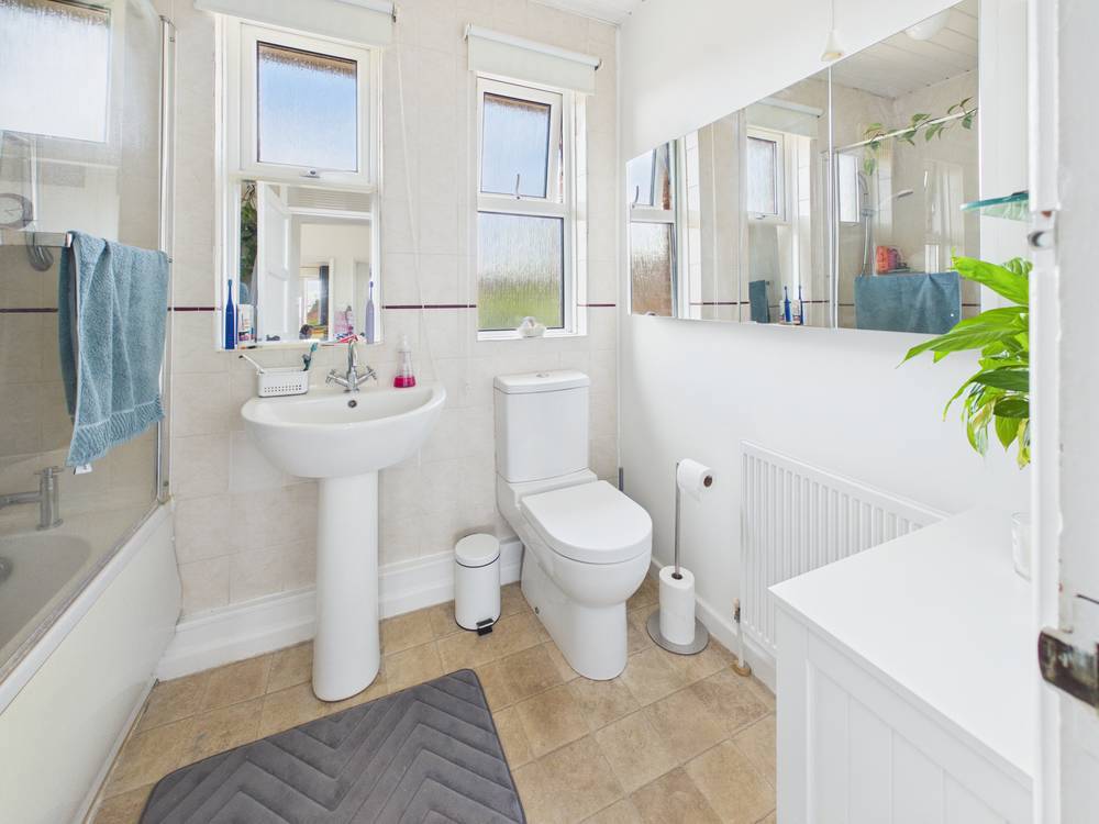 2 bedroom Flat for sale in Bristol