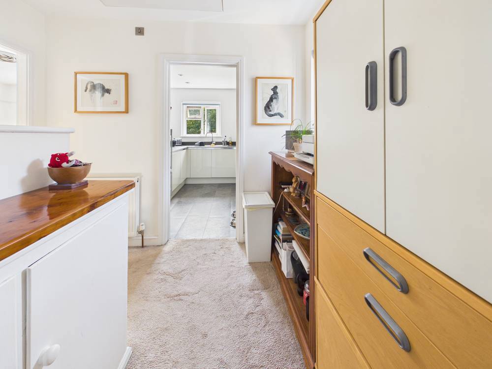 1 bedroom Flat for sale in Frenchay, Bristol
