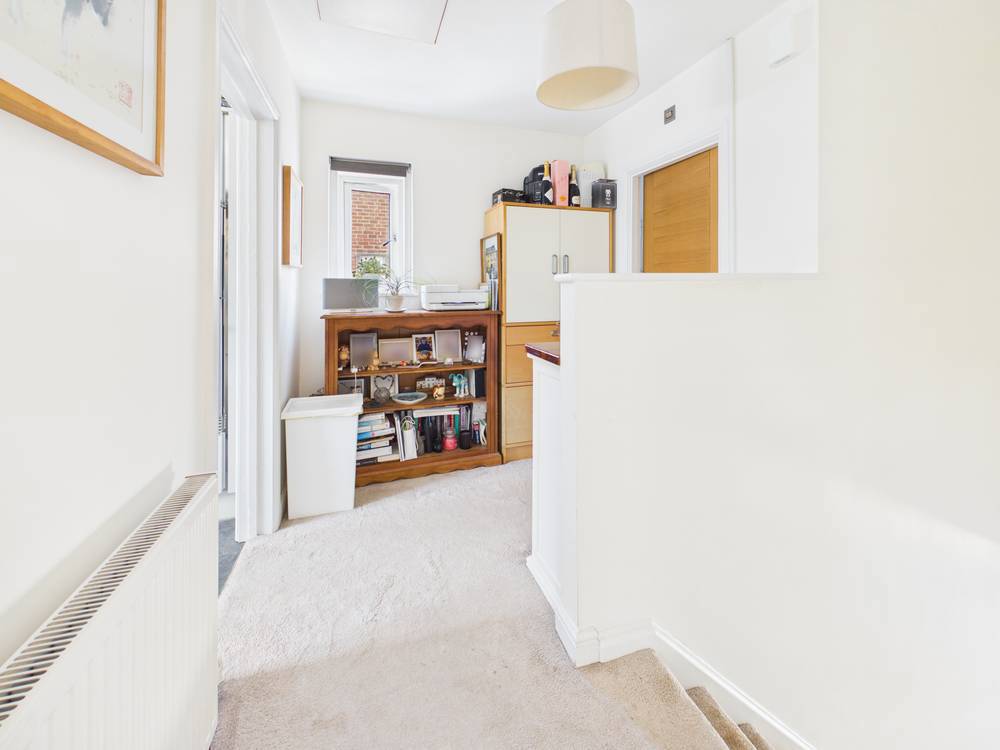 1 bedroom Flat for sale in Frenchay, Bristol
