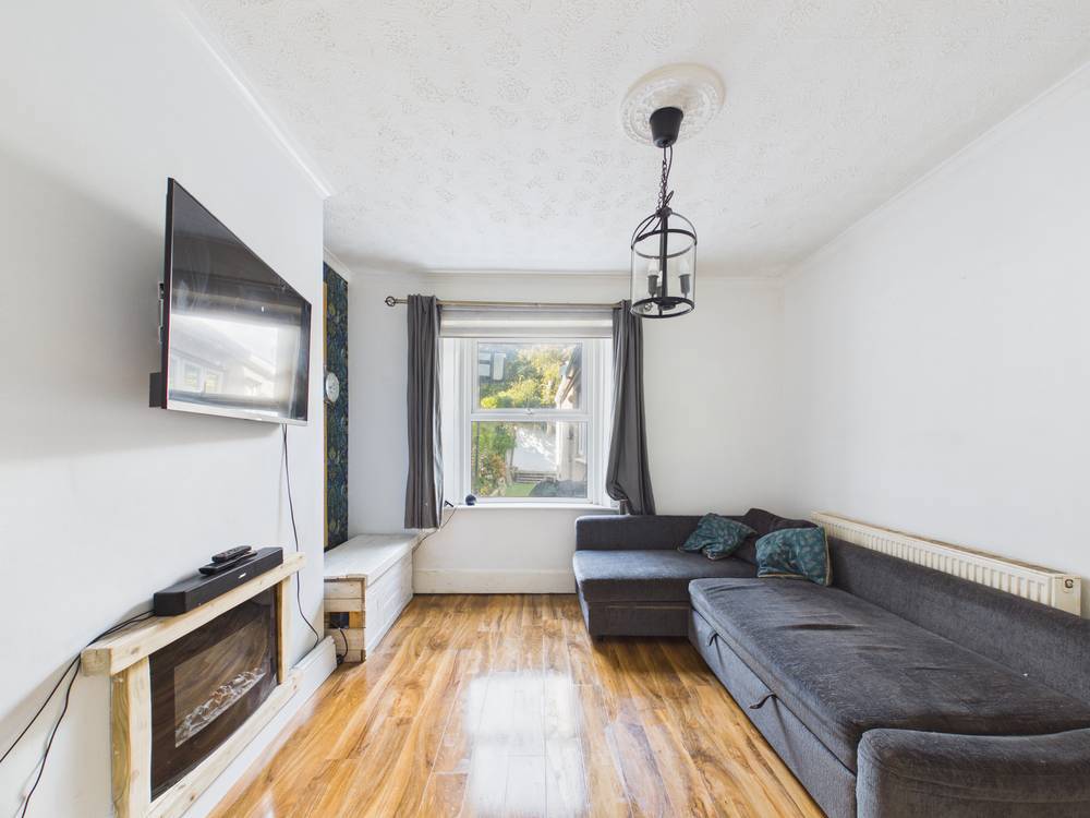 2 bedroom House for sale in Bristol