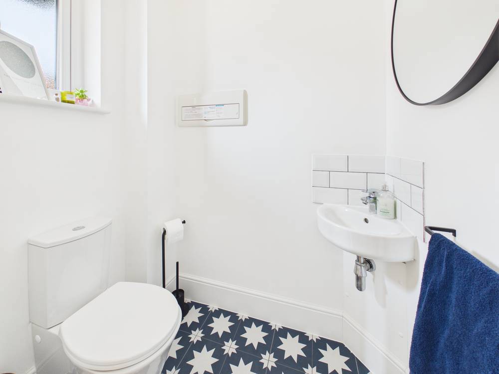 3 bedroom House for sale in Frenchay, Bristol