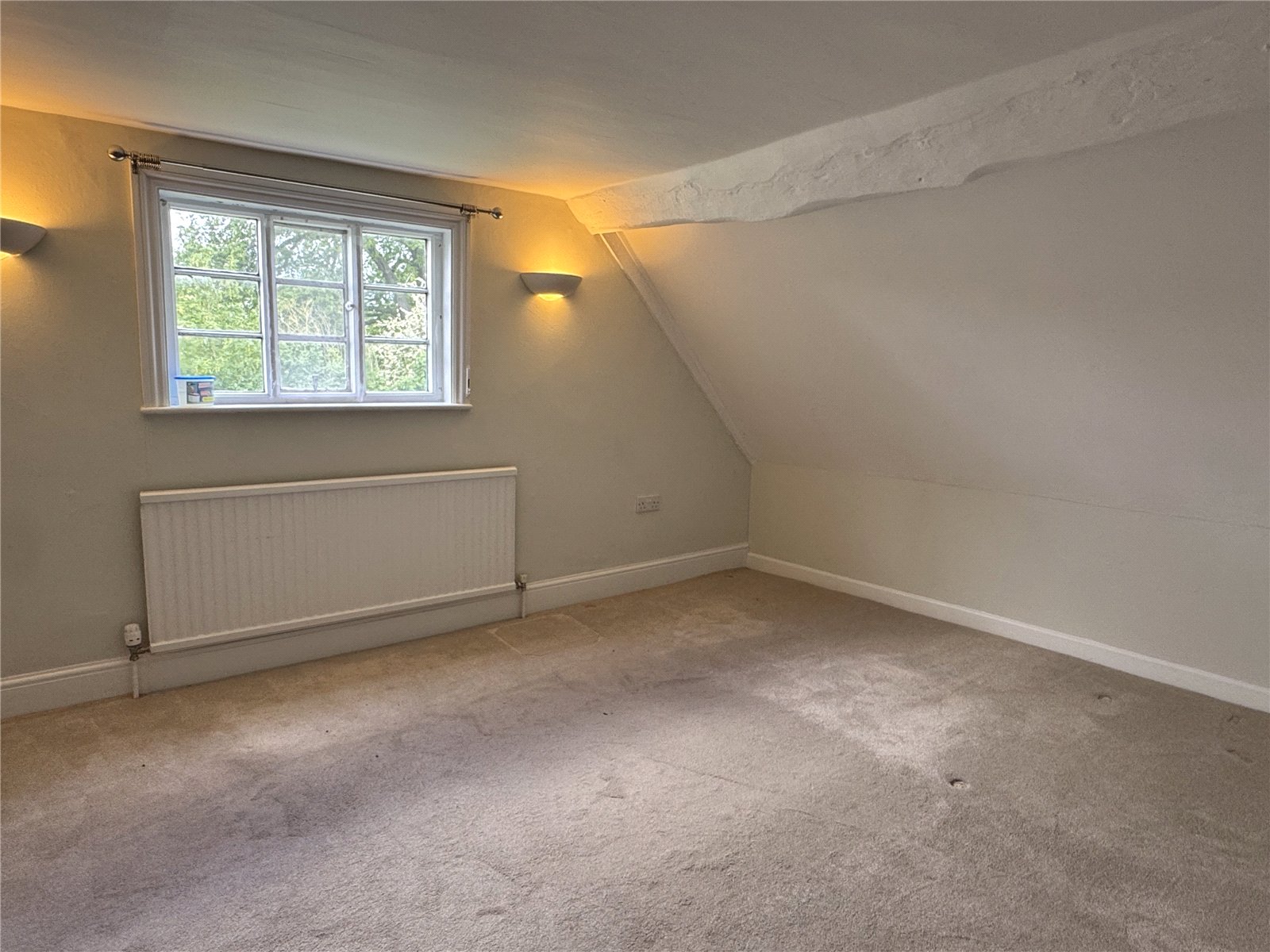 3 bedroom House to let in Hardwicke, Gloucester