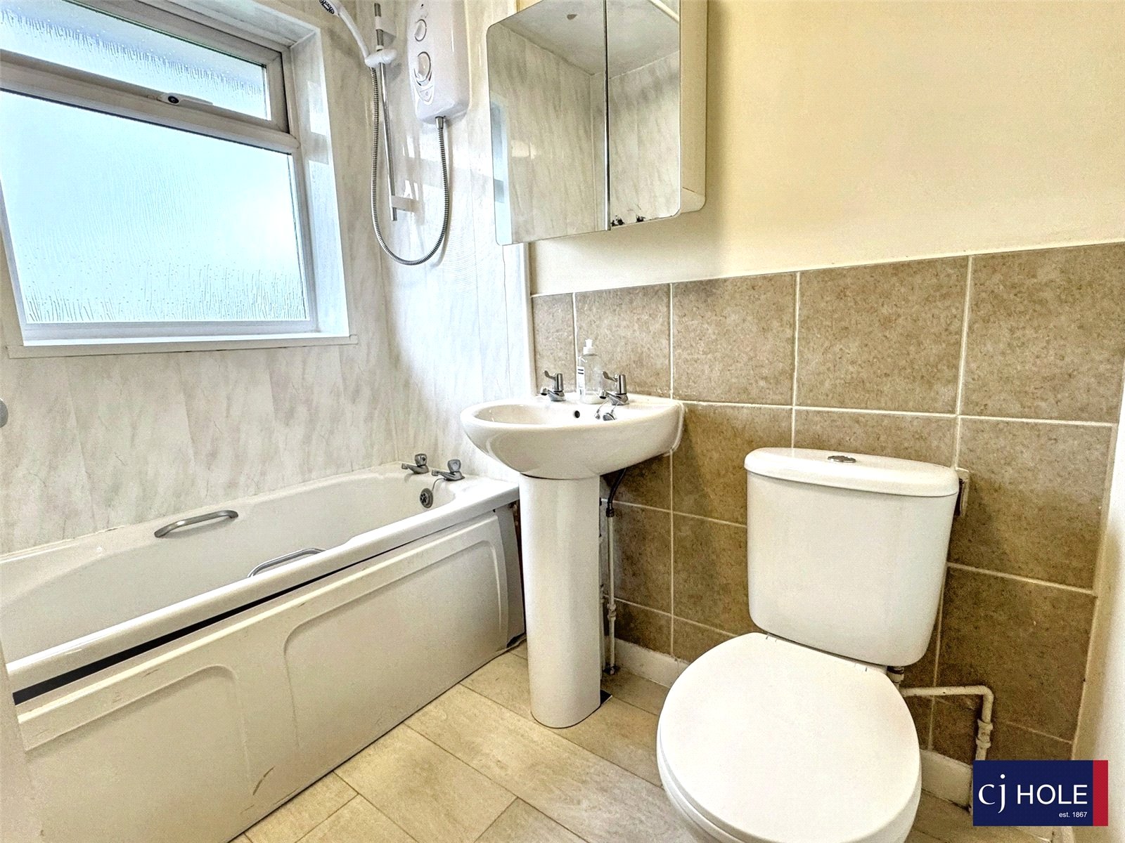 1 bedroom Flat to let in Hucclecote, Gloucester